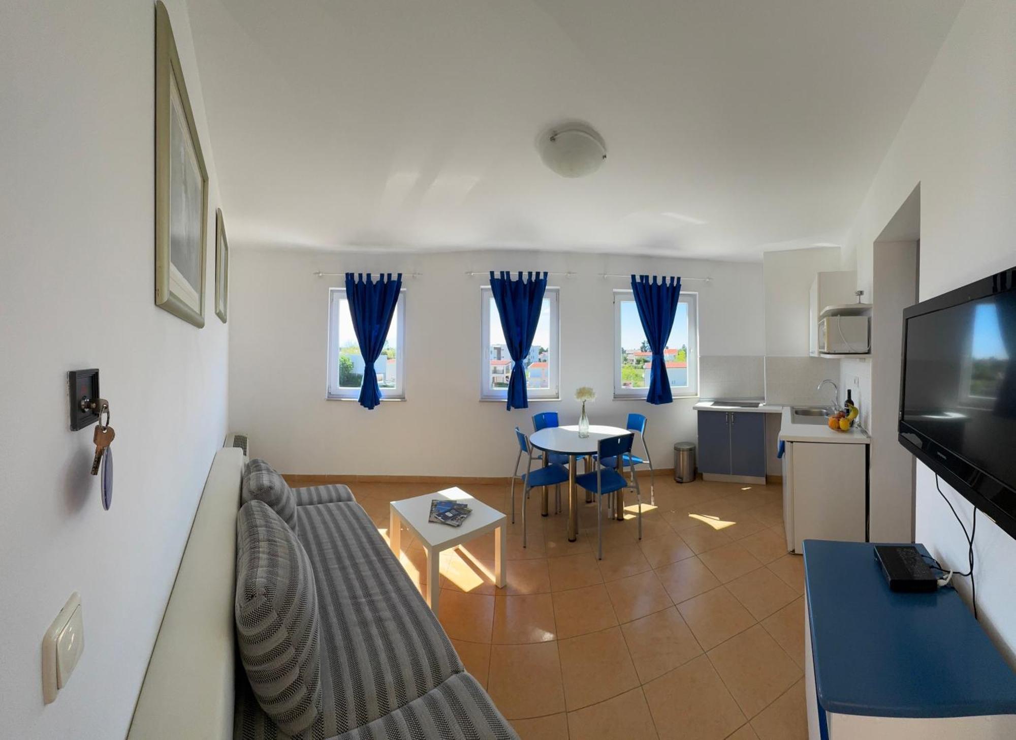 Apartments & Restaurant Condura Croatica Nin-Sabunike Exterior photo
